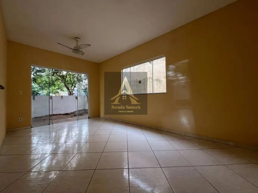 Foto 4 de Casa de Condomínio com 2 quartos para alugar, 60m2 em Fluminense, Sao Pedro Da Aldeia - RJ
