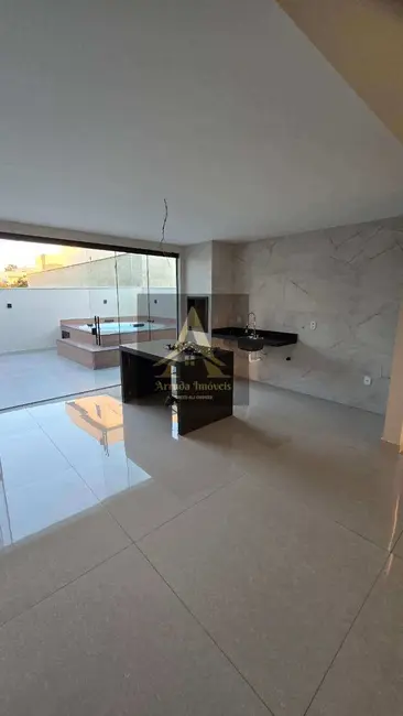 Foto 7 de Casa com 3 quartos à venda, 128m2 em Nova São Pedro, Sao Pedro Da Aldeia - RJ