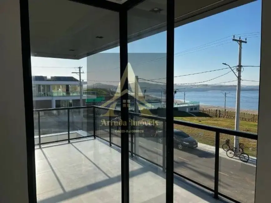 Casa com 4 quartos à venda, 300m2 em Nova São Pedro, Sao Pedro Da Aldeia - RJ - imagem 5 Foto 5 de Casa com 4 quartos à venda, 300m2 em Nova São Pedro, Sao Pedro Da Aldeia - RJ