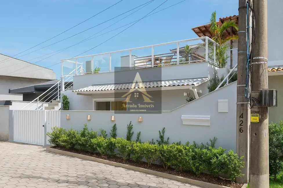 Foto 1 de Casa com 3 quartos à venda, 195m2 em Fluminense, Sao Pedro Da Aldeia - RJ