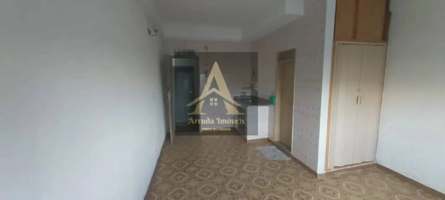 Foto 2 de Apartamento com 1 quarto à venda, 30m2 em Estação, Sao Pedro Da Aldeia - RJ