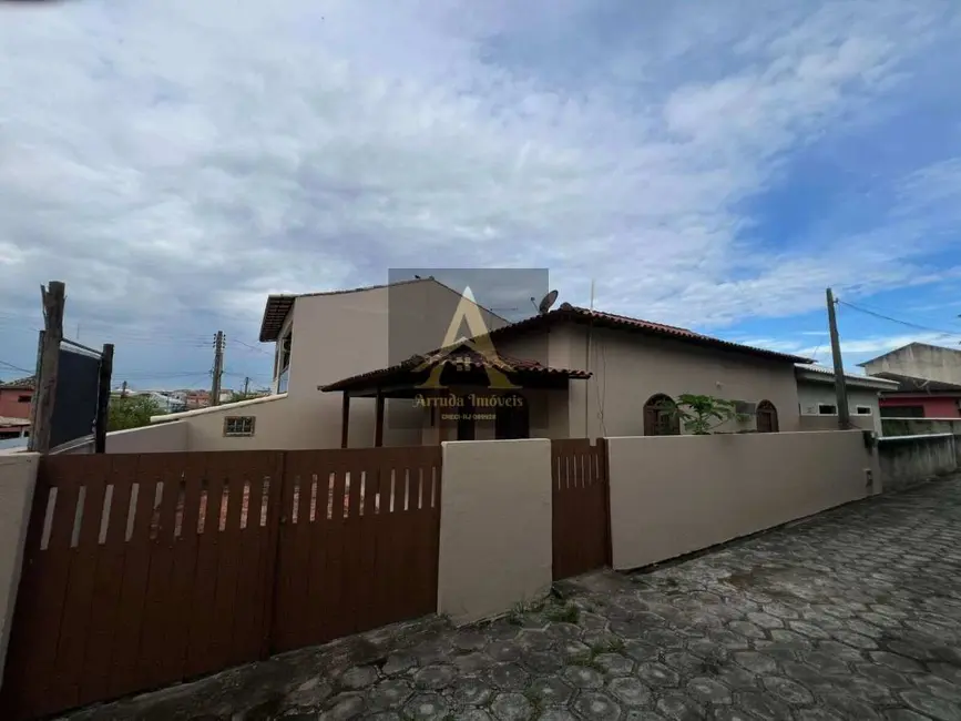 Foto 2 de Casa com 2 quartos à venda, 70m2 em Fluminense, Sao Pedro Da Aldeia - RJ