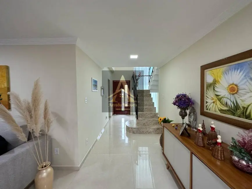 Casa com 4 quartos à venda, 204m2 em Nova São Pedro, Sao Pedro Da Aldeia - RJ - imagem 7 Foto 7 de Casa com 4 quartos à venda, 204m2 em Nova São Pedro, Sao Pedro Da Aldeia - RJ