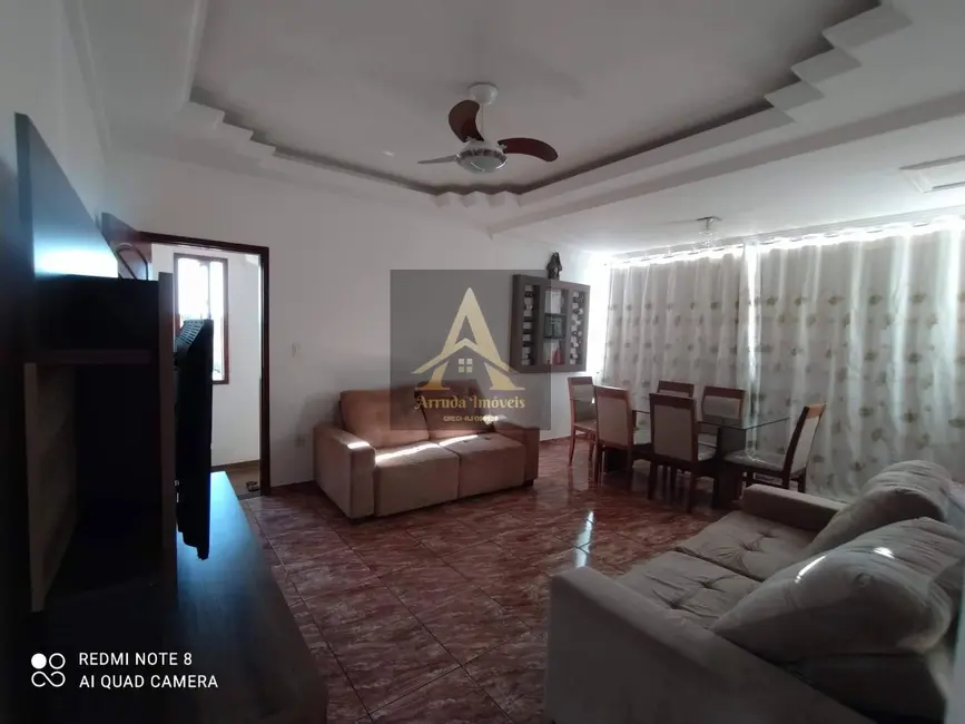 Foto 2 de Casa com 4 quartos à venda, 178m2 em Fluminense, Sao Pedro Da Aldeia - RJ