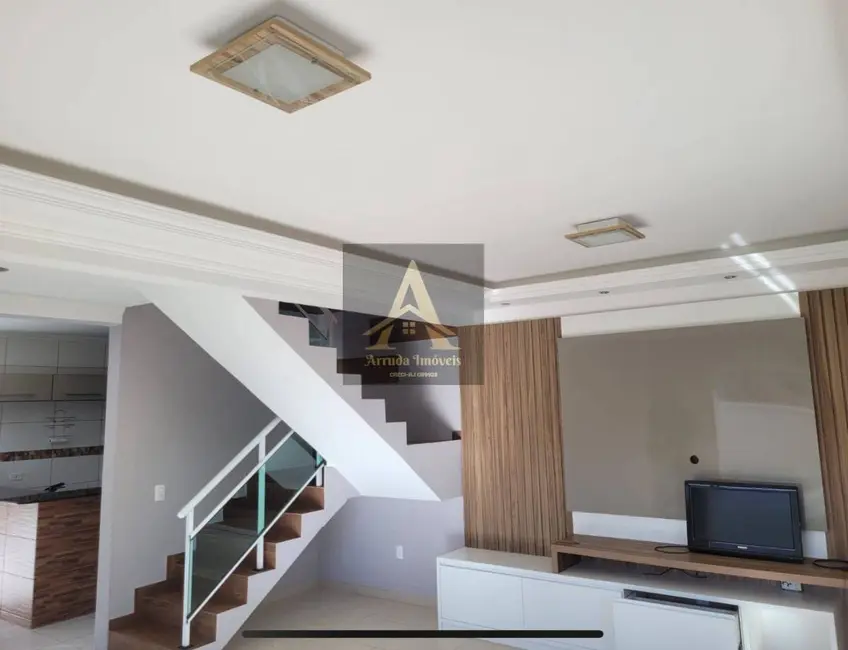 Foto 2 de Casa com 3 quartos à venda, 160m2 em Fluminense, Sao Pedro Da Aldeia - RJ