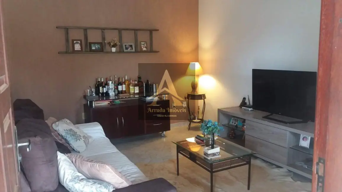 Casa com 3 quartos à venda em Jardim Arco Íris, Sao Pedro Da Aldeia - RJ - imagem 6 Foto 6 de Casa com 3 quartos à venda em Jardim Arco Íris, Sao Pedro Da Aldeia - RJ