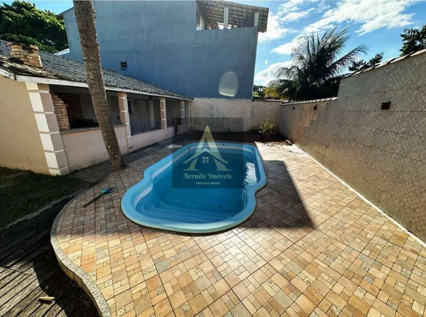 Foto 2 de Casa com 2 quartos para alugar em Balneário São Pedro, Sao Pedro Da Aldeia - RJ