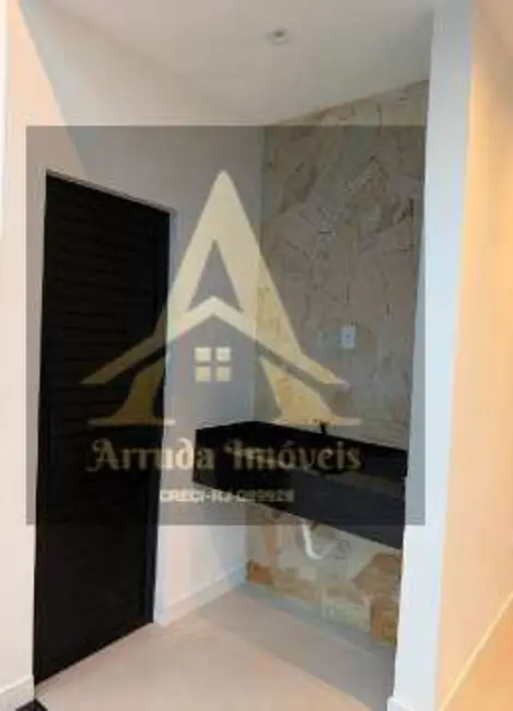 Casa com 3 quartos à venda, 283m2 em Nova São Pedro, Sao Pedro Da Aldeia - RJ - imagem 4 Foto 4 de Casa com 3 quartos à venda, 283m2 em Nova São Pedro, Sao Pedro Da Aldeia - RJ