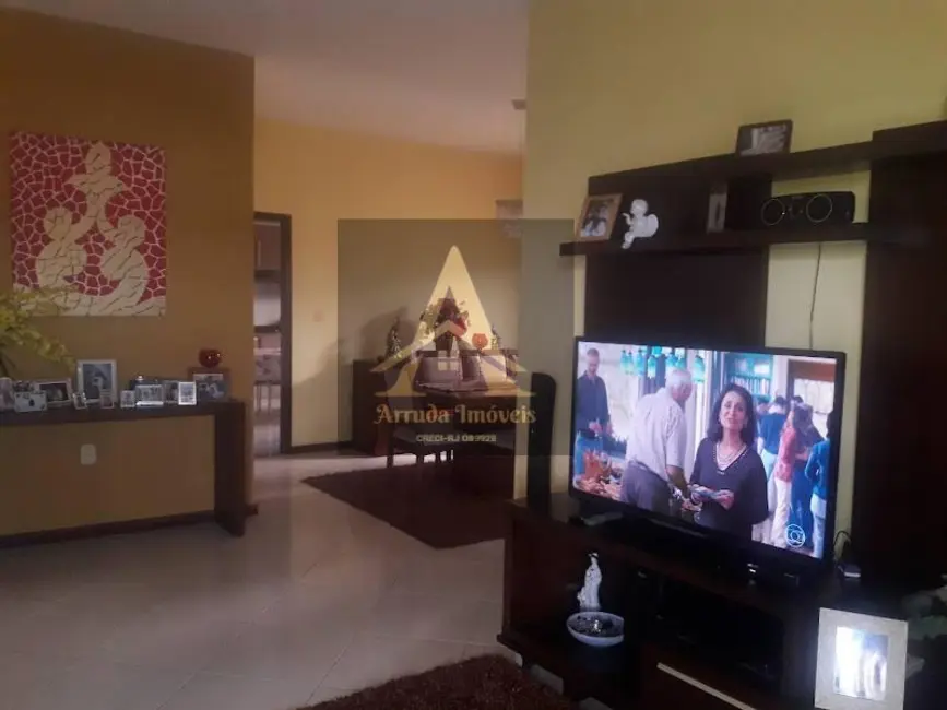 Foto 3 de Casa com 3 quartos à venda, 252m2 em Fluminense, Sao Pedro Da Aldeia - RJ