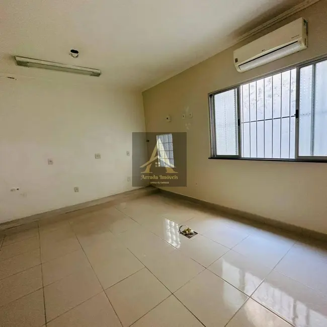 Foto 5 de Loja para alugar, 140m2 em Centro, Sao Pedro Da Aldeia - RJ