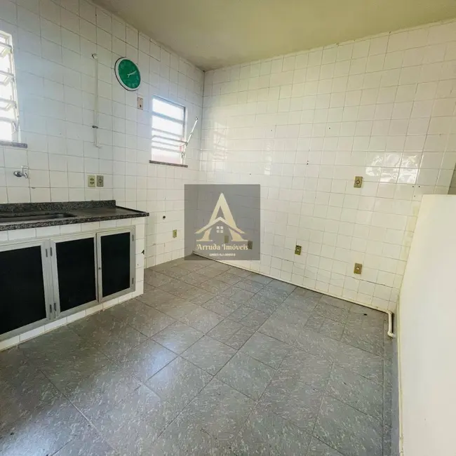 Foto 8 de Loja com 6 quartos para alugar, 750m2 em Balneário São Pedro, Sao Pedro Da Aldeia - RJ