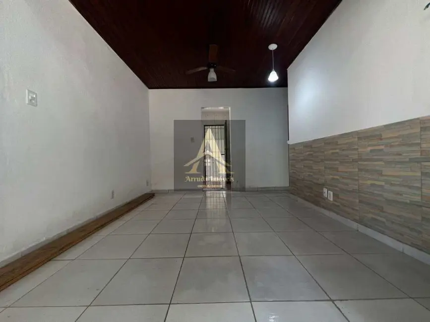 Casa com 2 quartos para alugar, 63m2 em Balneário São Pedro, Sao Pedro Da Aldeia - RJ - imagem 5 Foto 5 de Casa com 2 quartos para alugar, 63m2 em Balneário São Pedro, Sao Pedro Da Aldeia - RJ