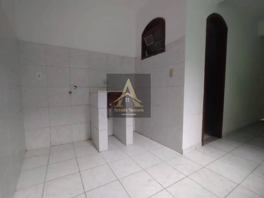 Casa com 3 quartos para alugar em Centro, Sao Pedro Da Aldeia - RJ - imagem 8 Foto 8 de Casa com 3 quartos para alugar em Centro, Sao Pedro Da Aldeia - RJ