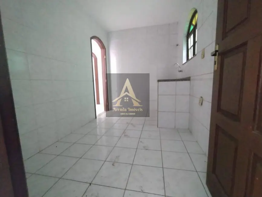 Casa com 3 quartos para alugar em Centro, Sao Pedro Da Aldeia - RJ - imagem 6 Foto 6 de Casa com 3 quartos para alugar em Centro, Sao Pedro Da Aldeia - RJ