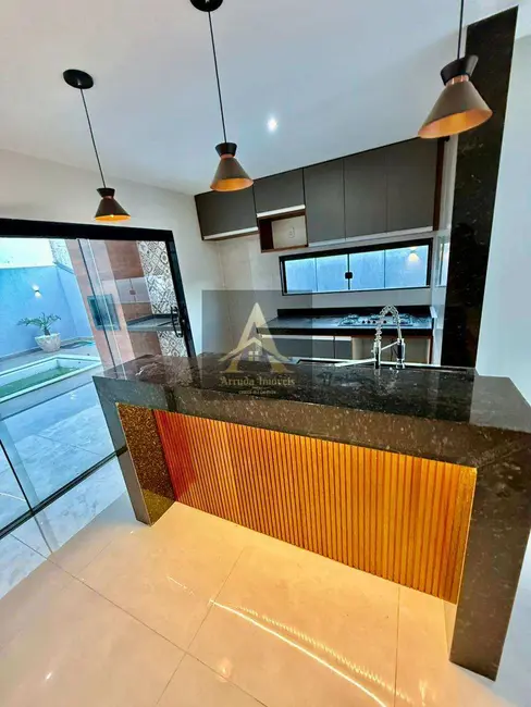 Foto 7 de Casa com 3 quartos à venda, 252m2 em Nova São Pedro, Sao Pedro Da Aldeia - RJ