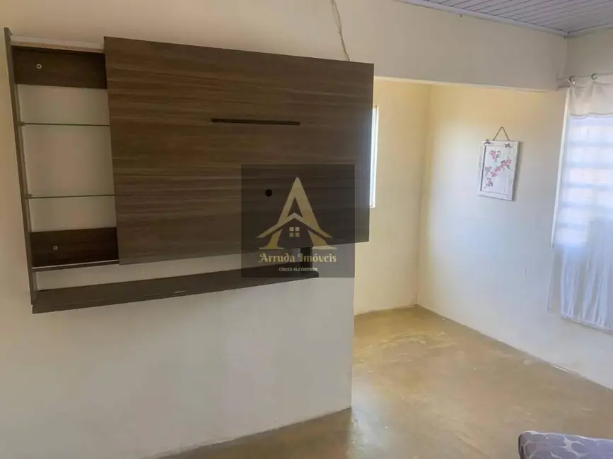 Casa com 1 quarto para alugar em Morro do Milagre, Sao Pedro Da Aldeia - RJ - imagem 1 Foto 1 de Casa com 1 quarto para alugar em Morro do Milagre, Sao Pedro Da Aldeia - RJ