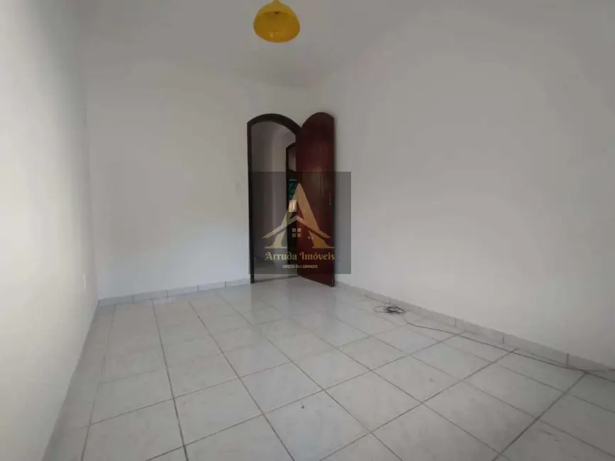 Foto 2 de Casa com 2 quartos para alugar em Centro, Sao Pedro Da Aldeia - RJ