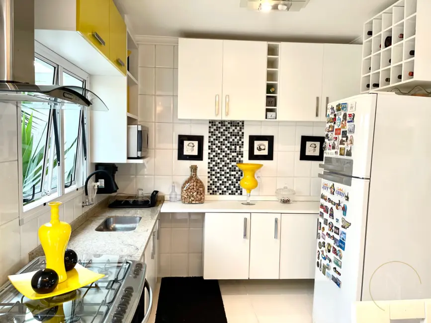 Foto 8 de Casa de Condomínio com 2 quartos à venda, 109m2 em Vila Bertioga, São Paulo - SP