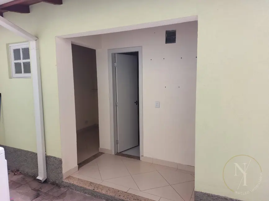 Casa Comercial com 5 quartos para alugar, 84m2 em Vila Campo Grande, São Paulo - SP - imagem 6 Foto 6 de Casa Comercial com 5 quartos para alugar, 84m2 em Vila Campo Grande, São Paulo - SP