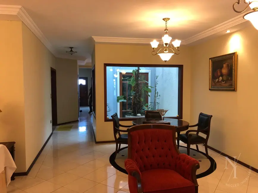 Foto 1 de Casa com 3 quartos à venda, 500m2 em Vila Galvão, Guarulhos - SP