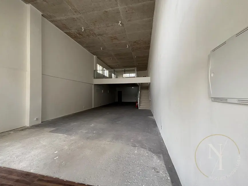 Foto 4 de Loja com 2 quartos para alugar, 188m2 em Vila Sofia, São Paulo - SP