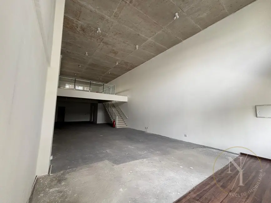 Foto 3 de Loja com 2 quartos para alugar, 188m2 em Vila Sofia, São Paulo - SP
