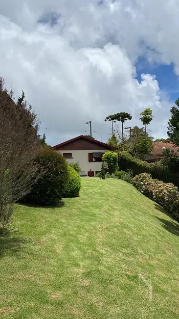 Foto 8 de Casa com 3 quartos à venda, 1800m2 em Campos Do Jordao - SP