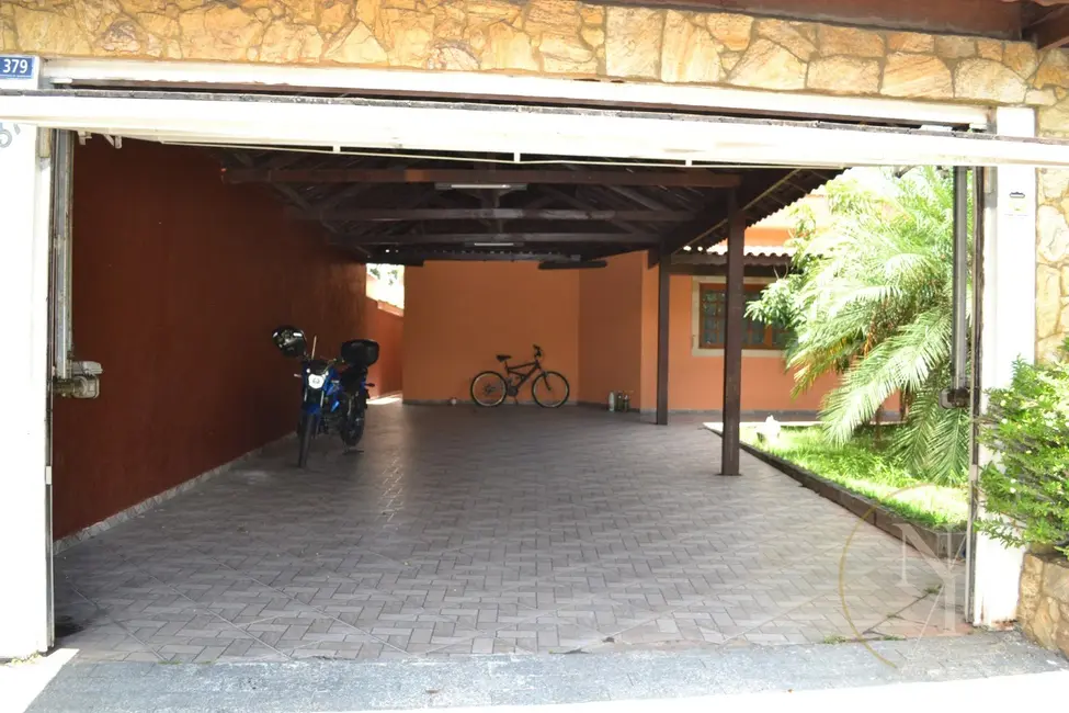 Foto 1 de Casa com 3 quartos à venda, 520m2 em Parque Renato Maia, Guarulhos - SP