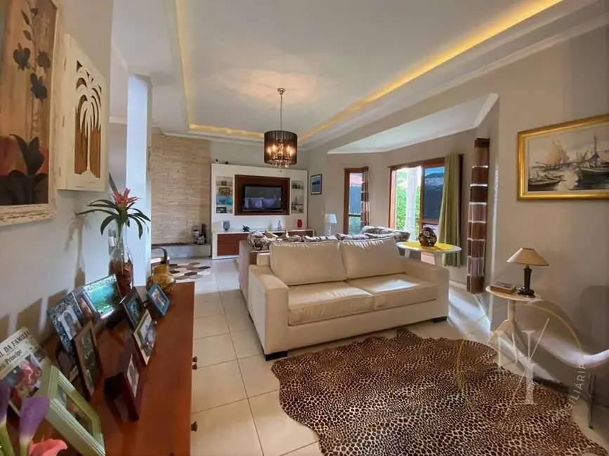 Foto 8 de Casa de Condomínio com 4 quartos à venda, 362m2 em Chácara Vale do Rio Cotia, Carapicuiba - SP