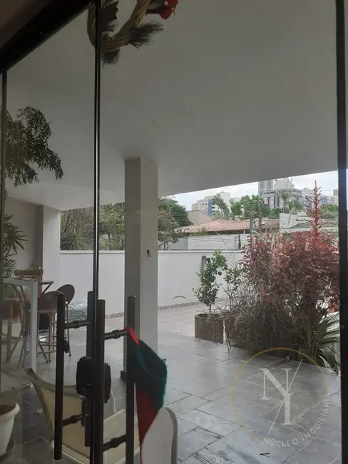 Casa com 3 quartos à venda, 500m2 em Campo Belo, São Paulo - SP - imagem 4 Foto 4 de Casa com 3 quartos à venda, 500m2 em Campo Belo, São Paulo - SP