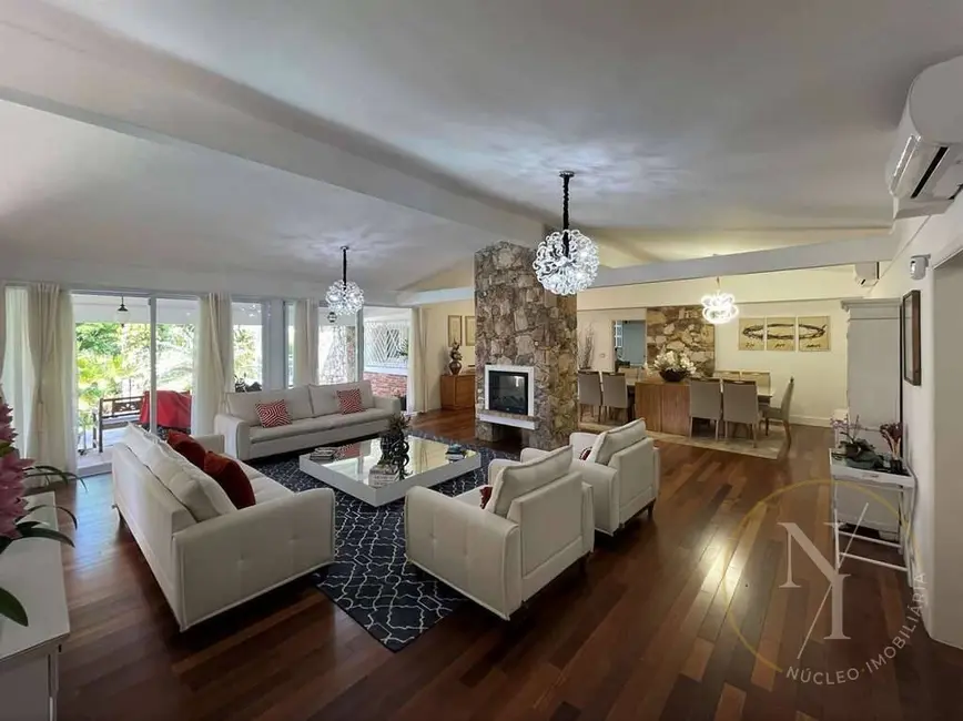 Foto 7 de Casa com 4 quartos à venda, 2194m2 em Vila Santo Antônio, Cotia - SP