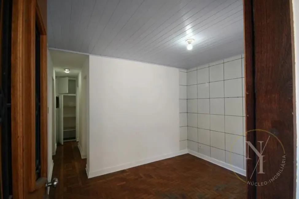 Casa de Vila com 2 quartos para alugar, 80m2 em Aclimação, São Paulo - SP - imagem 5 Foto 5 de Casa de Vila com 2 quartos para alugar, 80m2 em Aclimação, São Paulo - SP