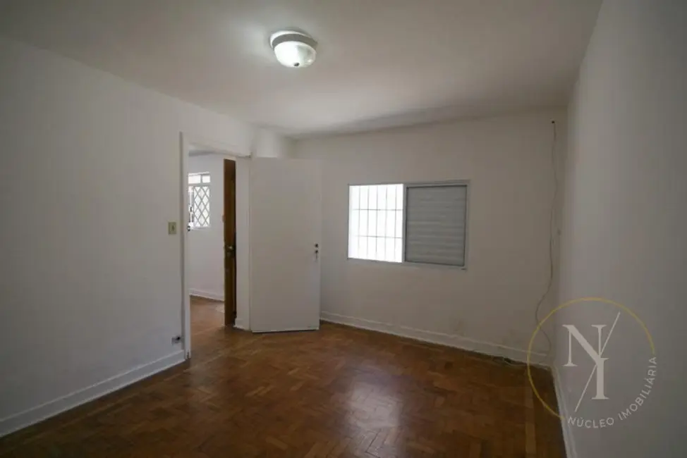Casa de Vila com 2 quartos para alugar, 80m2 em Aclimação, São Paulo - SP - imagem 7 Foto 7 de Casa de Vila com 2 quartos para alugar, 80m2 em Aclimação, São Paulo - SP