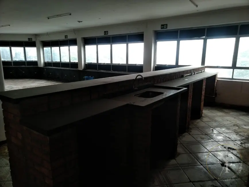 Foto 8 de Loja com 1 quarto para alugar, 180m2 em Jardim Japão, São Paulo - SP