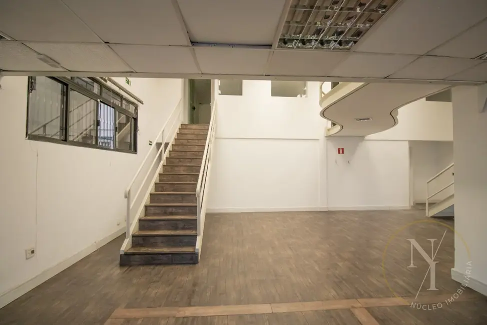 Foto 2 de Prédio Inteiro com 4 quartos para alugar, 750m2 em São Paulo - SP