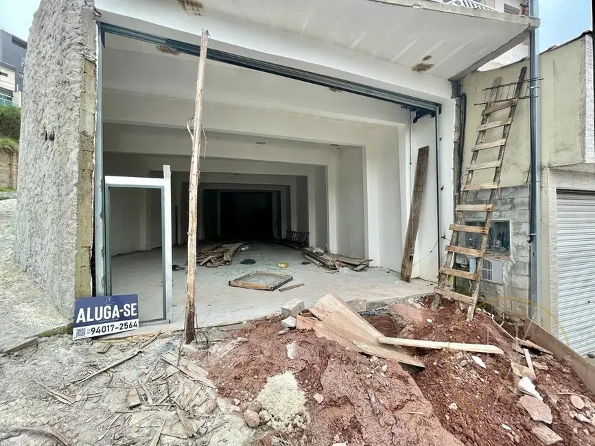 Foto 2 de Armazém / Galpão com 1 quarto para alugar, 150m2 em Santo Andre - SP