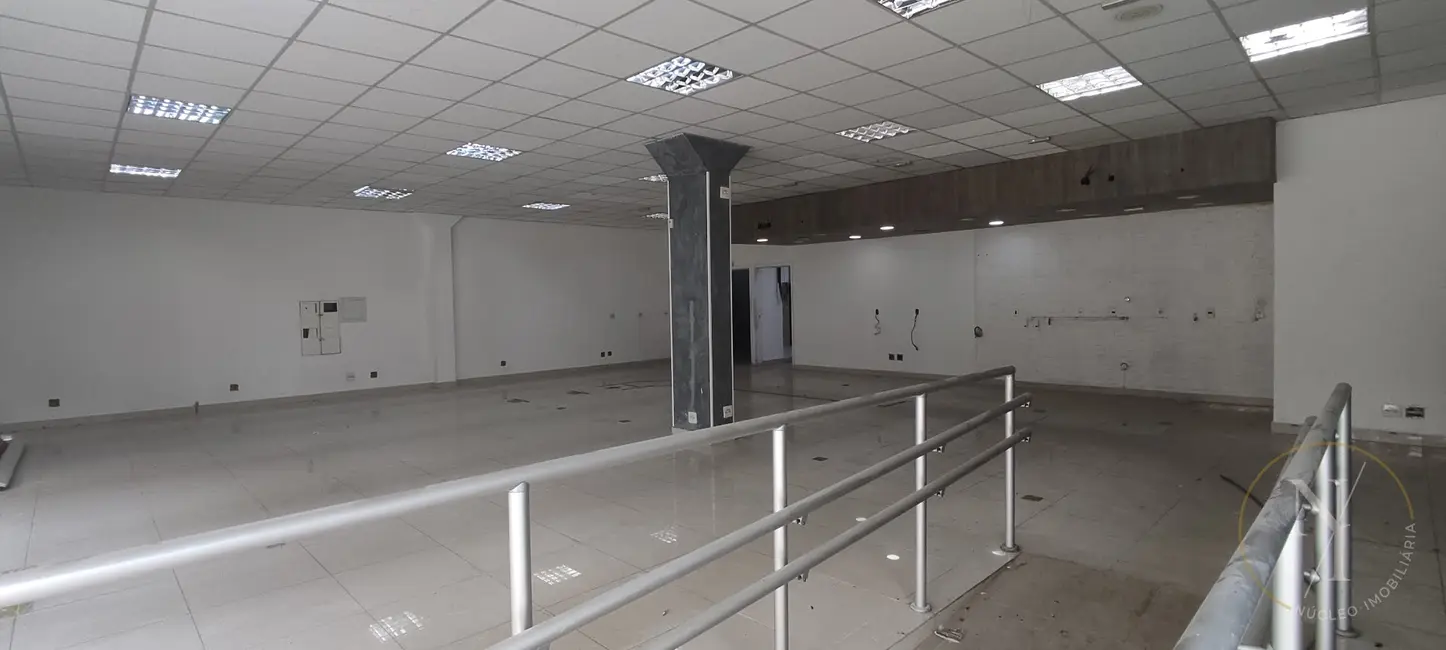 Foto 9 de Loja com 5 quartos para alugar, 230m2 em Pinheiros, São Paulo - SP