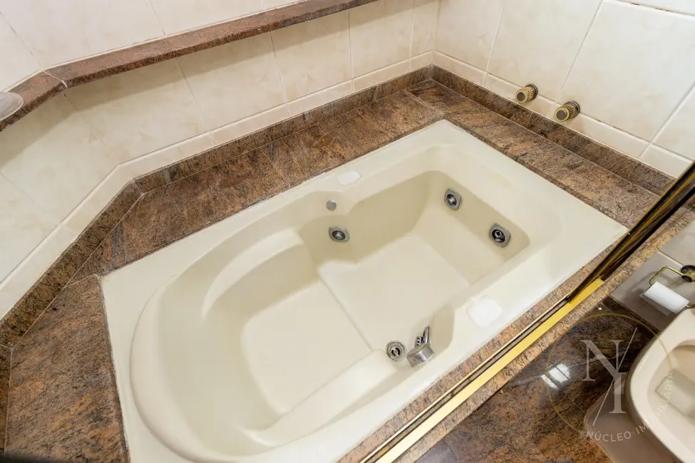 Apartamento com 3 quartos à venda, 160m2 em Vila Regente Feijó, São Paulo - SP - imagem 9 Foto 9 de Apartamento com 3 quartos à venda, 160m2 em Vila Regente Feijó, São Paulo - SP