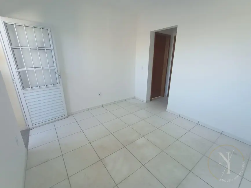 Foto 3 de Apartamento com 2 quartos à venda, 47m2 em Jardim Santa Tereza, Taubate - SP