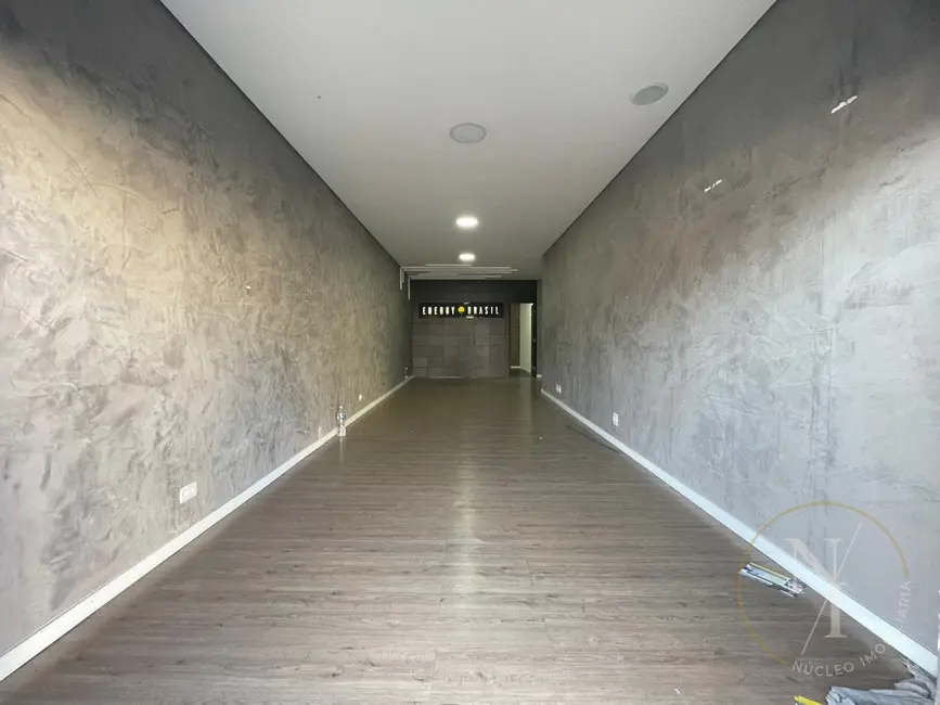 Foto 1 de Prédio Inteiro com 4 quartos para alugar, 230m2 em Vila Hulda, Guarulhos - SP