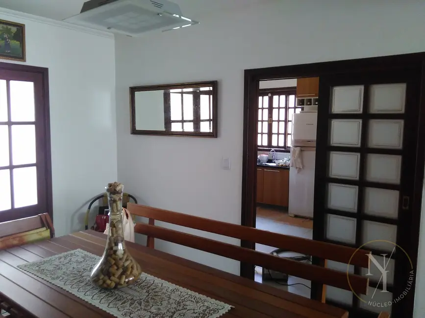 Foto 4 de Casa com 4 quartos à venda, 300m2 em Jardim Villaça, Sao Roque - SP