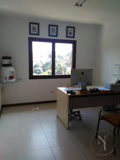 Foto 5 de Casa com 4 quartos à venda, 300m2 em Jardim Villaça, Sao Roque - SP