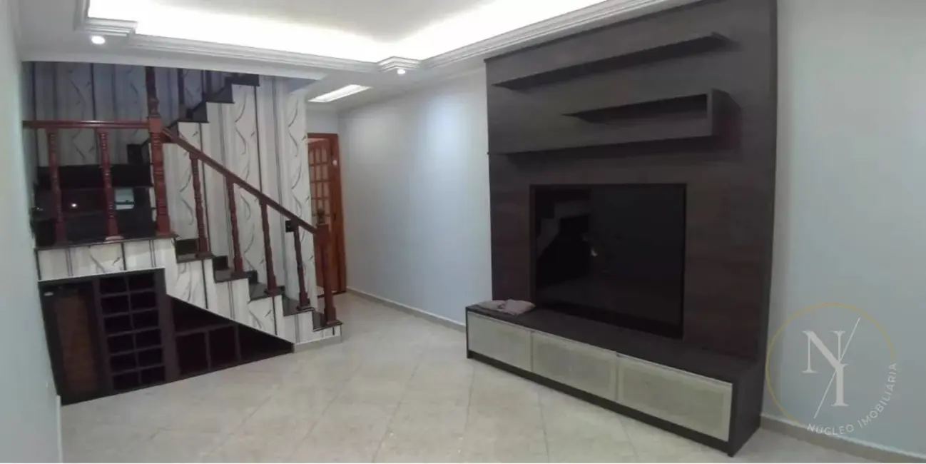 Foto 4 de Casa com 3 quartos à venda, 136m2 em Parque Continental I, Guarulhos - SP