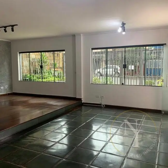 Foto 2 de Casa com 4 quartos para alugar, 160m2 em Vila Carrão, São Paulo - SP