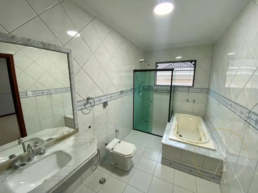 Foto 9 de Casa com 4 quartos à venda, 1100m2 em Jardim Imperial Hills III, Aruja - SP