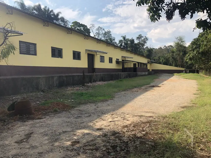 Foto 1 de Armazém / Galpão com 3 quartos para alugar, 2000m2 em Sítio Barrocada, São Paulo - SP