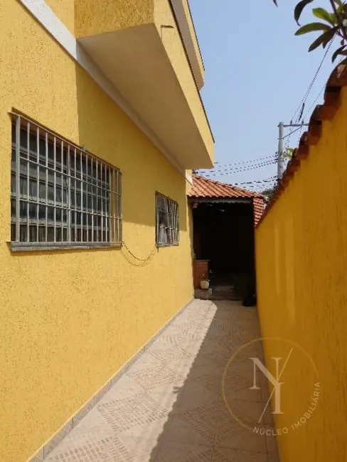 Foto 6 de Casa com 3 quartos à venda, 500m2 em Vila Portuguesa, São Paulo - SP