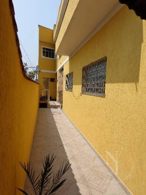 Foto 4 de Casa com 3 quartos à venda, 500m2 em Vila Portuguesa, São Paulo - SP