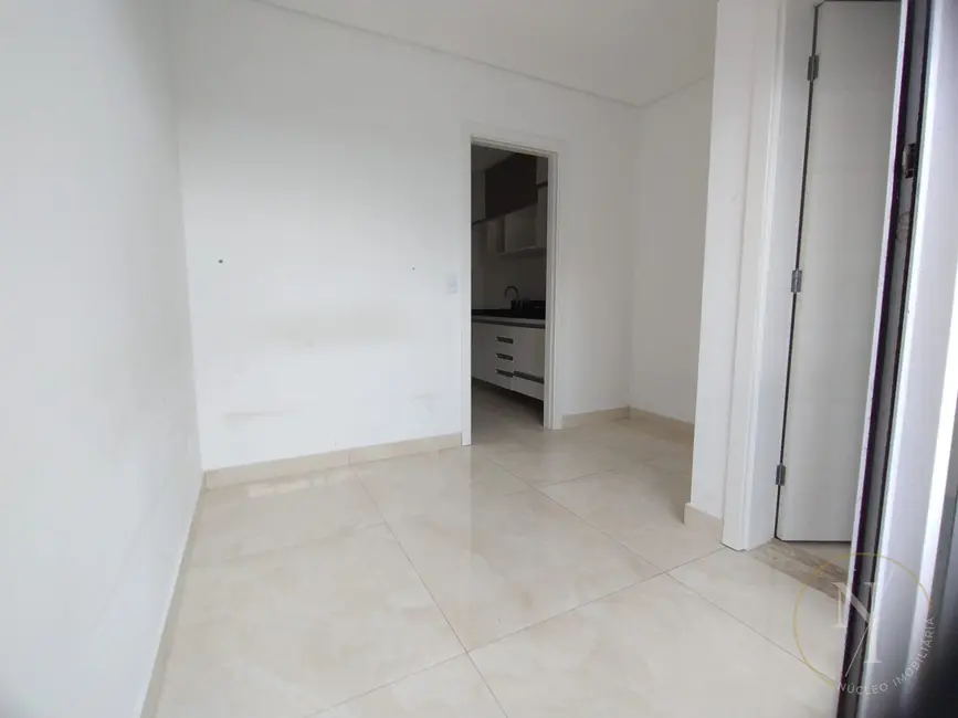Foto 2 de Apartamento com 1 quarto para alugar, 18m2 em Parque Santa Madalena, São Paulo - SP