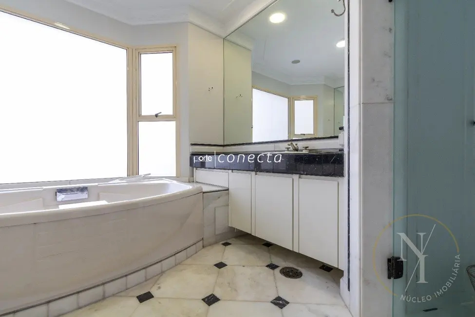 Foto 9 de Apartamento com 4 quartos à venda, 335m2 em Tatuapé, São Paulo - SP